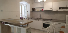 Ulica Dvori Narca 12 Apartment 4+2 per.
